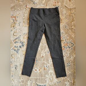 NWT Loft pull on legging pants. Sz m. Thick elastic wasit band with 25" inseam